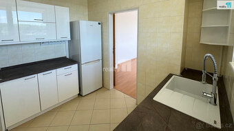 pronájem bytu 3KK, 76m2, terasa, balkon, sklep, stání, Praha - 5