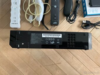 Nintendo Wii - 2 ovladače - HDD plný her (Rozprodej sbírky) - 5