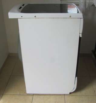 SKLOKERAMICKÝ SPORÁK AMICA - GRIL - 50cm - 5