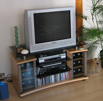 TV stolek - 5