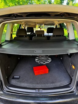 Volkswagen touran 2.0 TDi / 100kw tažné zařízení - 5