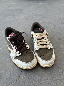 Travis Scott x Air Jordan 1 Retro Low OG 'Reverse Mocha - 5