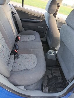 Škoda fabia 1.4i MPi - 5