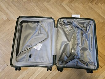 Cestovní kufr na kolečkách - 5