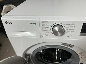 Pračka se sušičkou - LG F94DV5UVW0 - 5