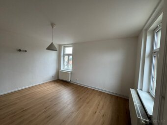 Byt 1+kk, Nádražní 261 / Zákupy (po rekonstrukci) - pronájem - 5