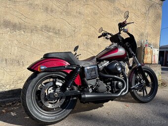 Harley Davidson Dyna Street Bob - 5