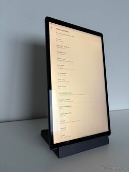 Téměř nepoužitý Lenovo tab M10 FHD Plus,LTE - 5