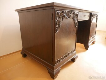 Masivní starožitný psací stůl - dub, ruční řezby vinné révy - 5