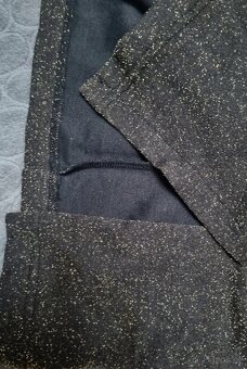 Elastické šaty vhodné i na ples. - 5