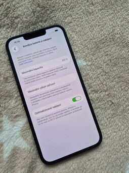 iPhone 13 128gb stav baterie 93% - 5