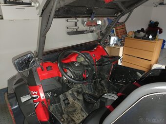 CFmoto 800 - 5