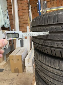 235/50R19 Michelin letní - 5