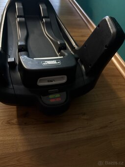 Autosedačka včetně Isofix báze Turtle Air by Nuna - 5