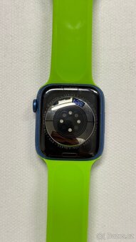 Apple Watch 7 45mm Blue, pěkný stav - 5