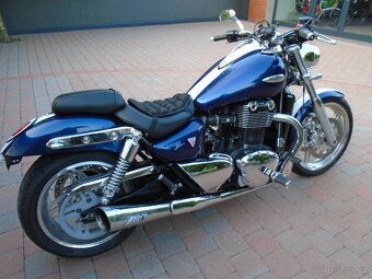 Triumph Thunderbird 1600 - 5
