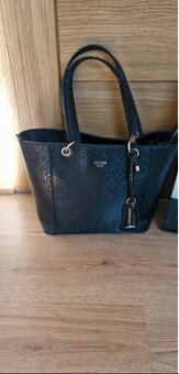 Guess - 5