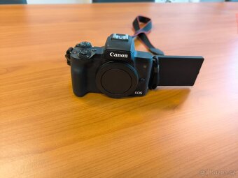 Canon EOS M50 Mark II - 5