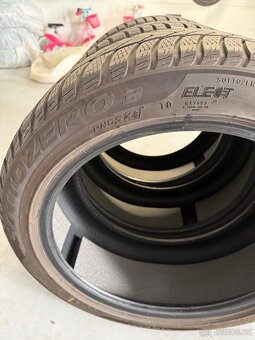 Pneu Pirelli 235/45 R18 - 5
