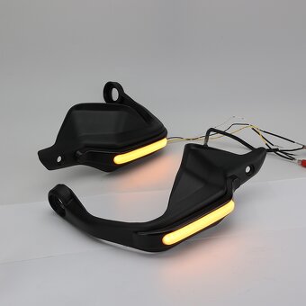LED světla a handguardy pro BMW GS 1200, 1250 - 5
