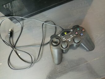 Herní PC DELL + herní klávesnice + ovladač - 5