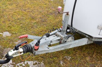 Přívěs pro přepravu koní Paragan - 5