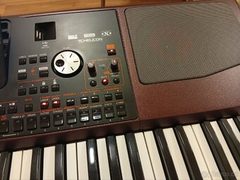 Korg - 5