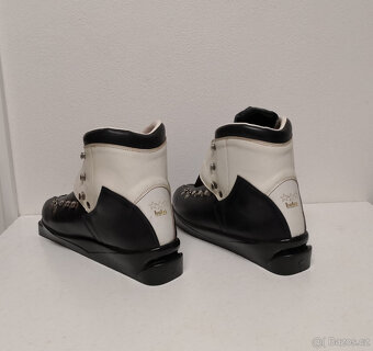 Staré vzácne lyžiarske topánky BOTAS - 5