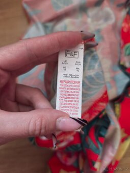 Dívčí šaty na raminkach - 5