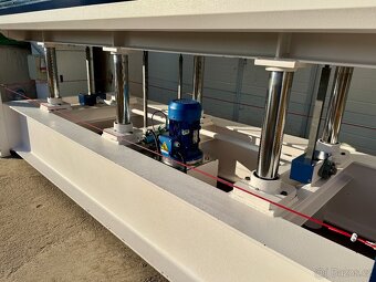 Dýhovací lis OMC MACHINERY PL 105 - olejové vyhřívání - 5