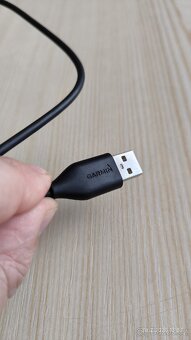 Nabíjecí a komunikační kabel pro hodinky Garmin - 5