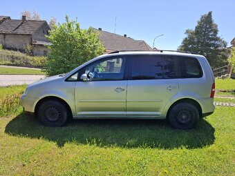 Volkswagen Touran denně v provozu - 5