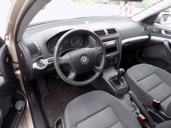 Škoda Octavia 1.6i 75 KW ČR, 2 sady kol - 5