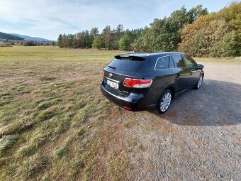 Prodej TOYOTA AVENSIS t27 - 5