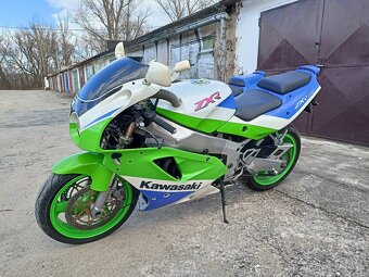 Kawasaki zxr 750 - 5