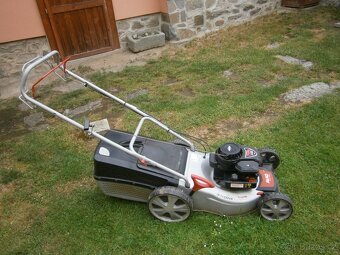 Sekačka na trávu - 5