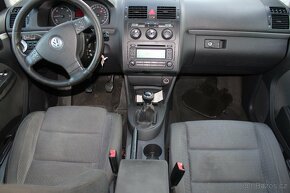 VW TOURAN 7 míst 2.0 TDI HIGHLINE - 5