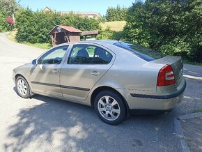 Škoda Octavia, Škoda Fabia Volkswagen Caddy - 5