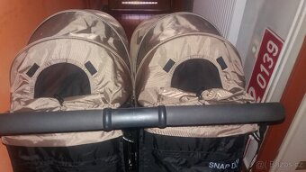 kočár pro dvojčata Valco Snap duo 4 - 5