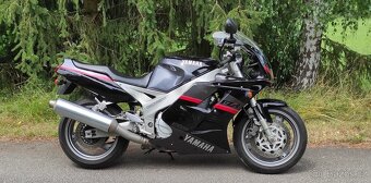 Yamaha FZR 1000 EXUP - 5
