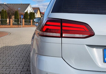 Volkswagen Golf 1.6TDI 85kW - 5