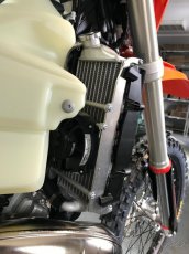 KTM, Husqvarna, Sherco, Gas Gas, Beta, Yama Výztuhy chladiče - 5