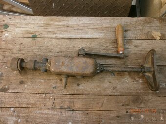 Ruční vrtačka - 5