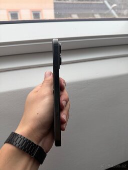 Apple iPhone 16 pro max 512GB černý titanium black - 5