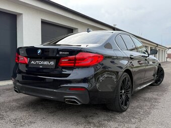 BMW 540i xDrive - 5
