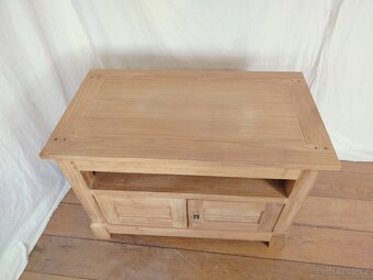 Skříňka TEAK - 5