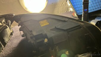 Přední světla Volvo v50 - 5