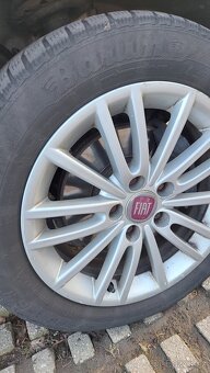 Fiat Croma 1.9 JTD 110kW automat - - 5