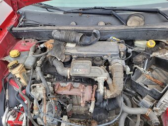 FORD FUSION 1.4 TDCi 50kW, motor F6JA, nahradni dily, ND - 5