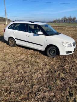 Škoda Fabia - 5